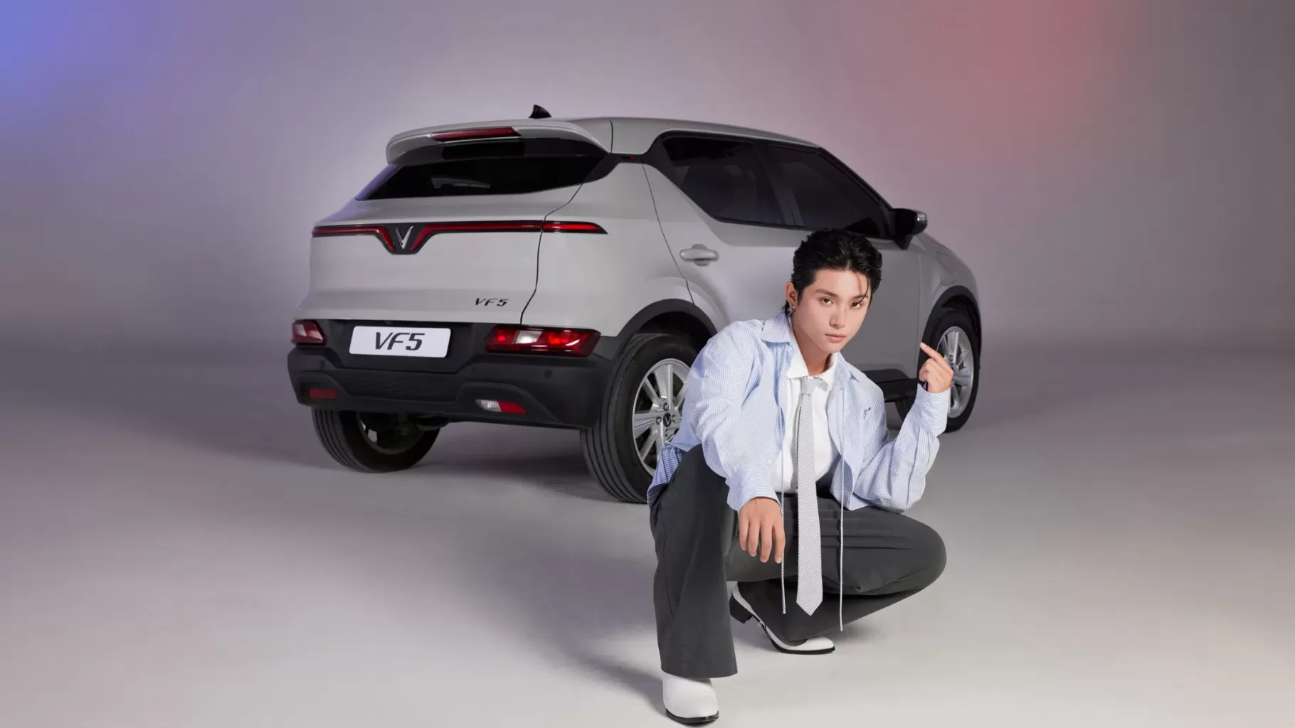 VF 5 - Zenith Grey Toàn tâm công tác
